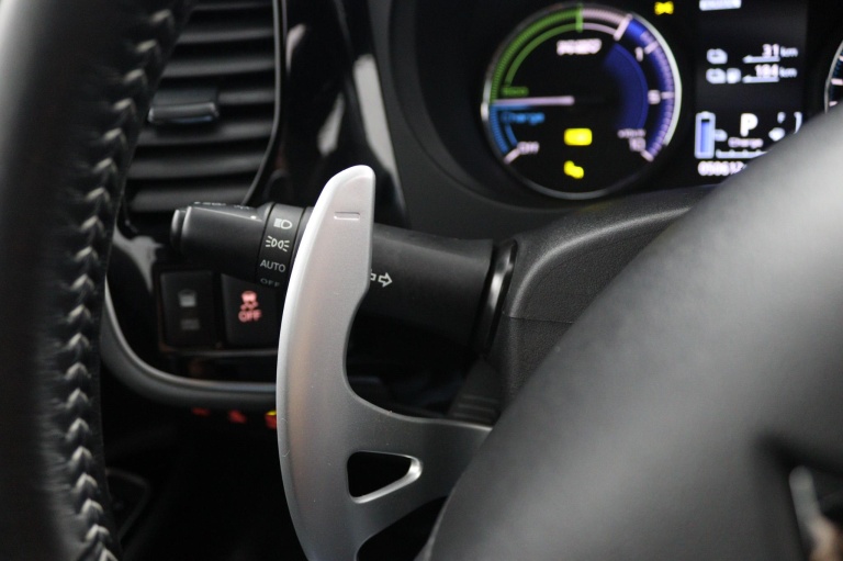 Mitsubishi Outlander - 2.4 PHEV Instyle 27