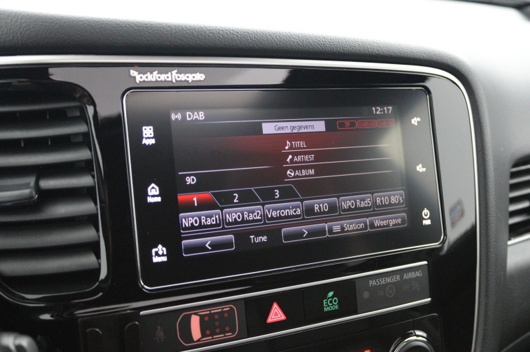 Mitsubishi Outlander - 2.4 PHEV Instyle 42