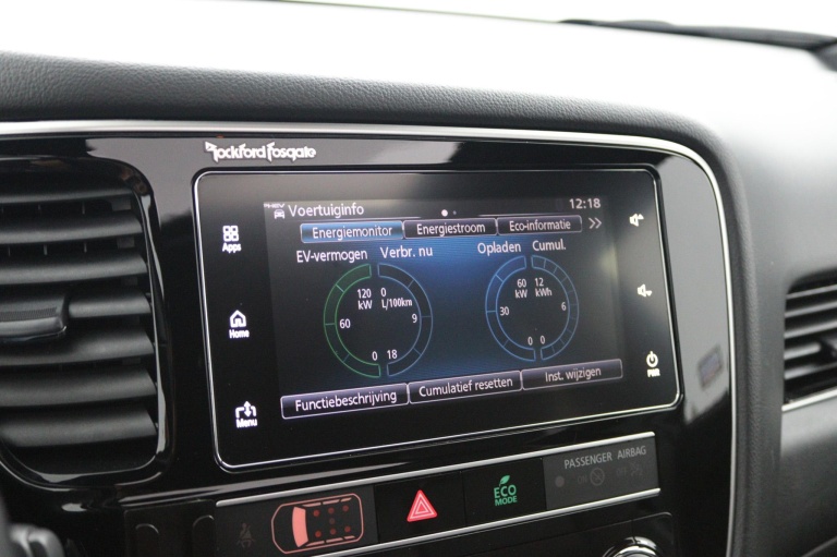 Mitsubishi Outlander - 2.4 PHEV Instyle 43
