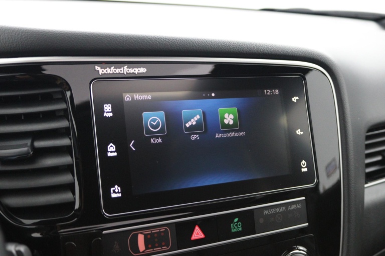 Mitsubishi Outlander - 2.4 PHEV Instyle 45