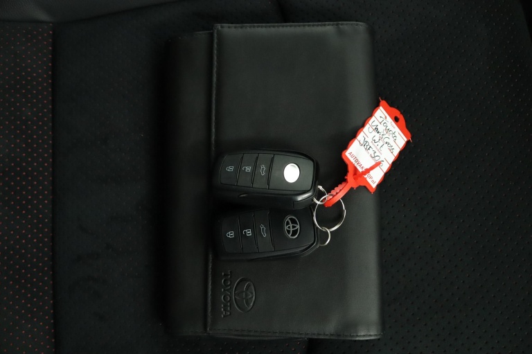 Toyota Yaris Cross - 1.5 Hybrid GR Sport 11