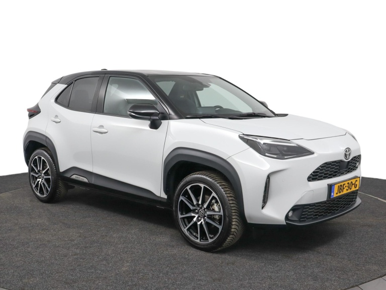 Toyota Yaris Cross - 1.5 Hybrid GR Sport 14