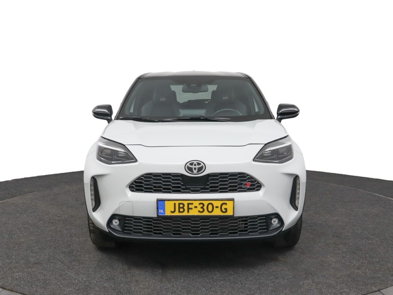 Toyota Yaris Cross - 1.5 Hybrid GR Sport 16
