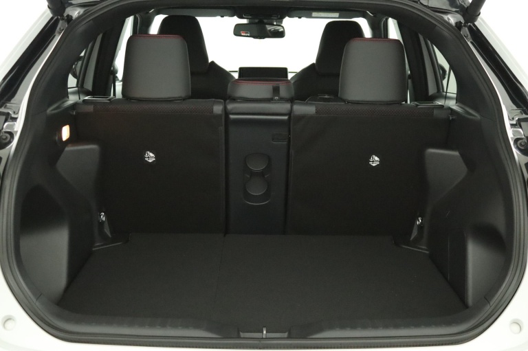 Toyota Yaris Cross - 1.5 Hybrid GR Sport 24