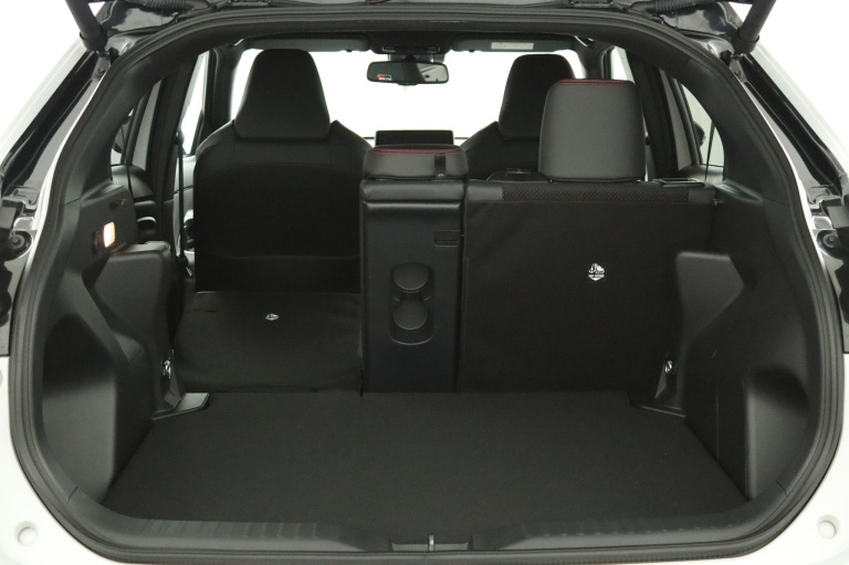Toyota Yaris Cross - 1.5 Hybrid GR Sport 25