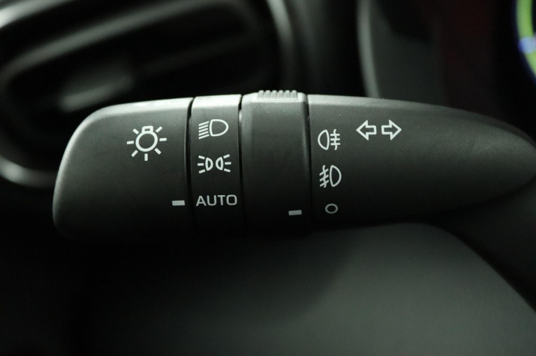 Toyota Yaris Cross - 1.5 Hybrid GR Sport 33