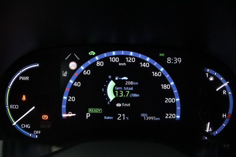 Toyota Yaris Cross - 1.5 Hybrid GR Sport 6
