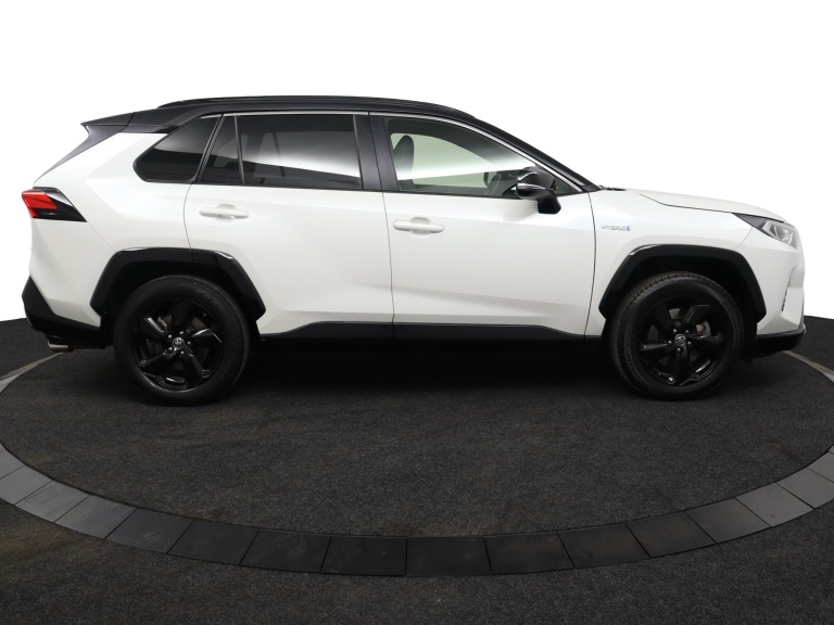 Toyota RAV4 - 2.5 Hybrid AWD Bi-Tone 13