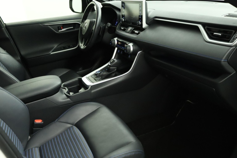 Toyota RAV4 - 2.5 Hybrid AWD Bi-Tone 53