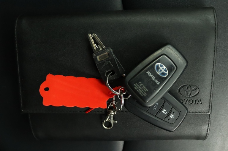 Toyota RAV4 - 2.5 Hybrid AWD Business Plus 11