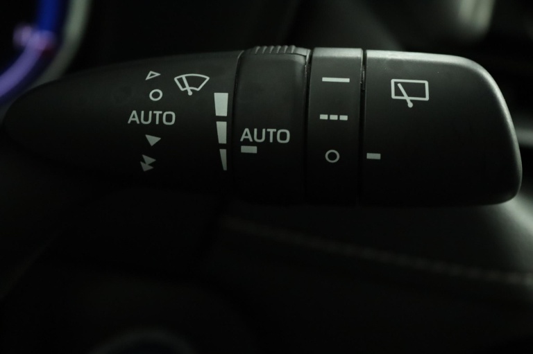 Toyota RAV4 - 2.5 Hybrid AWD Business Plus 33