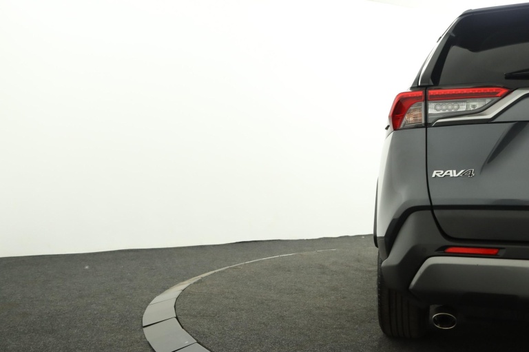Toyota RAV4 - 2.5 Hybrid AWD Business Plus 42