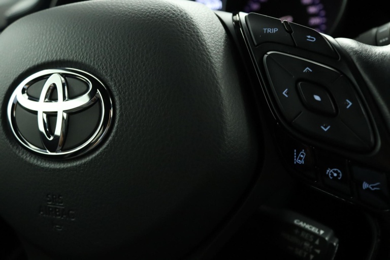 Toyota C-HR - 1.8 Hybrid Style 19