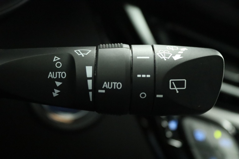 Toyota C-HR - 1.8 Hybrid Style 32
