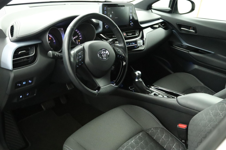 Toyota C-HR - 1.8 Hybrid Style 48