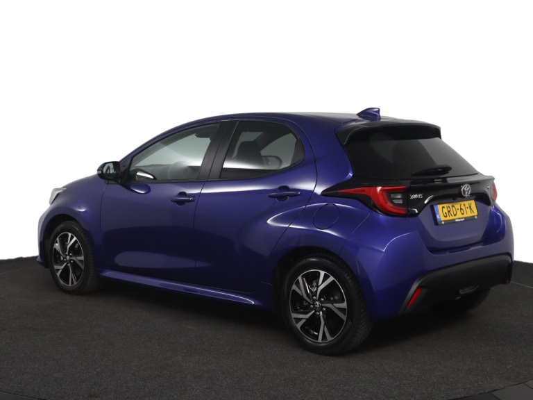 Toyota Yaris - 1.5 Hybrid 115 First Edition 12