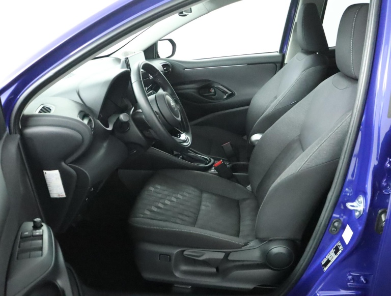 Toyota Yaris - 1.5 Hybrid 115 First Edition 17