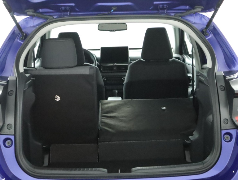 Toyota Yaris - 1.5 Hybrid 115 First Edition 25