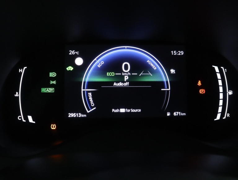Toyota Yaris - 1.5 Hybrid 115 First Edition 46
