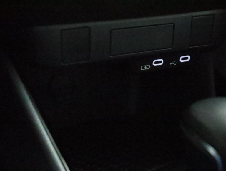 Toyota Yaris - 1.5 Hybrid 115 First Edition 56