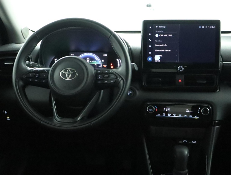 Toyota Yaris - 1.5 Hybrid 115 First Edition 63
