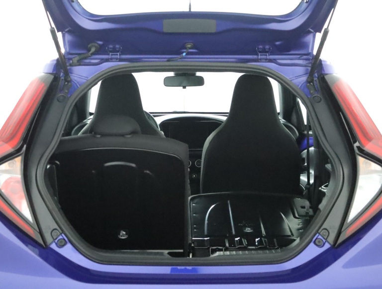 Toyota Aygo X - 1.0 VVT-i MT Play 25