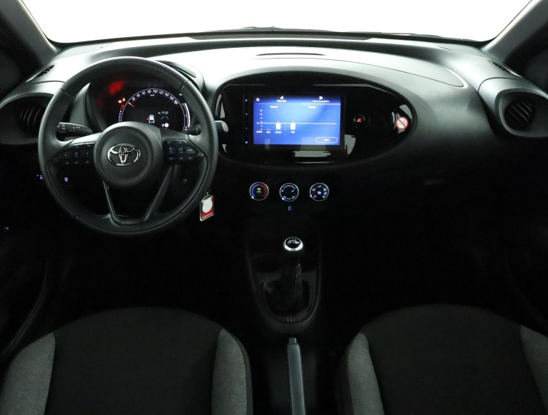 Toyota Aygo X - 1.0 VVT-i MT Play 4