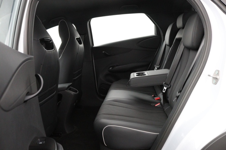 BYD DOLPHIN - Design 60.4 kWh 14