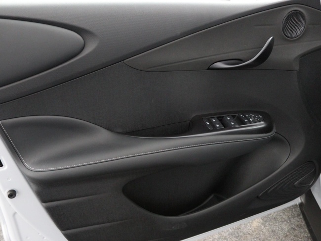 BYD DOLPHIN - Design 60.4 kWh