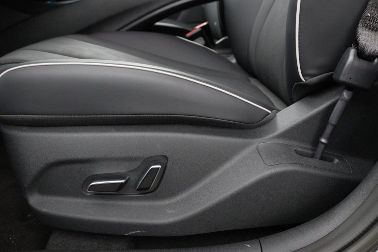 BYD DOLPHIN - Design 60.4 kWh 20