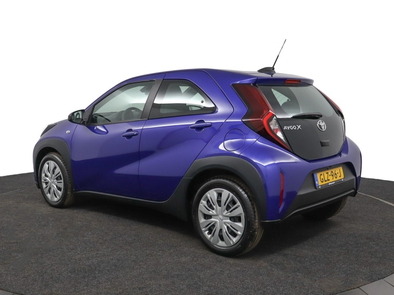 Toyota Aygo X - 1.0 VVT-i MT Play 11