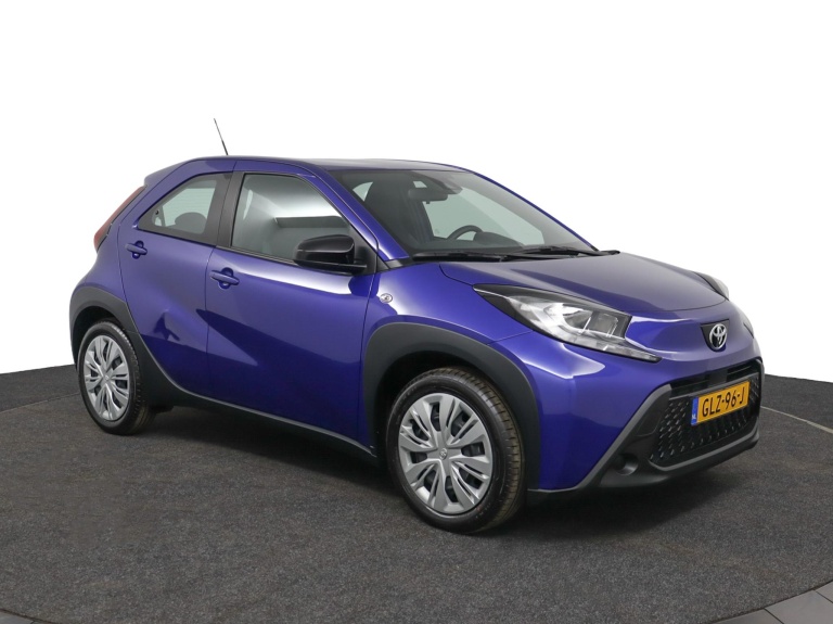 Toyota Aygo X - 1.0 VVT-i MT Play 13