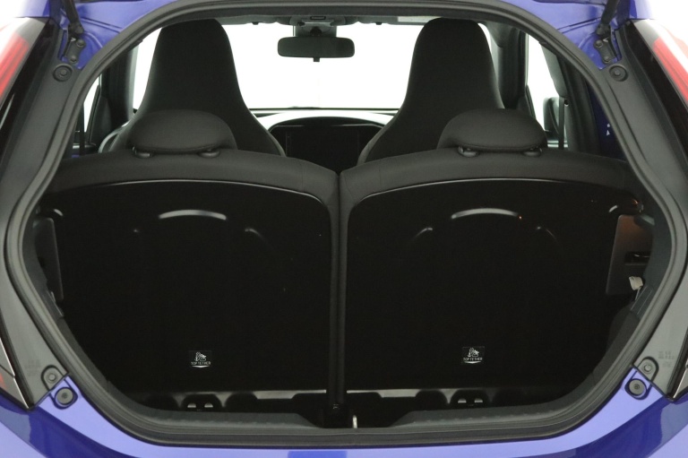 Toyota Aygo X - 1.0 VVT-i MT Play 23