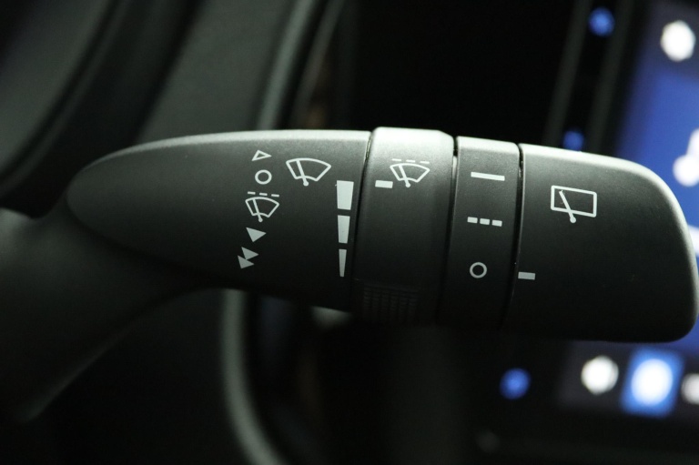 Toyota Aygo X - 1.0 VVT-i MT Play 30