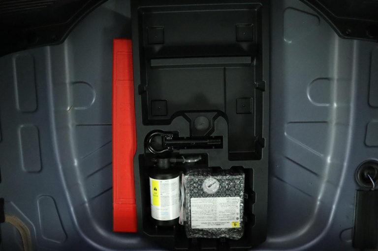 Toyota Aygo X - 1.0 VVT-i MT Play 32