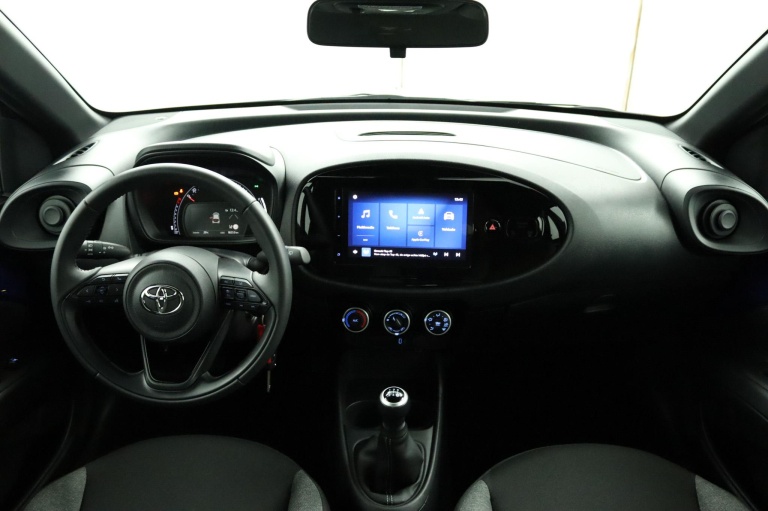 Toyota Aygo X - 1.0 VVT-i MT Play 4