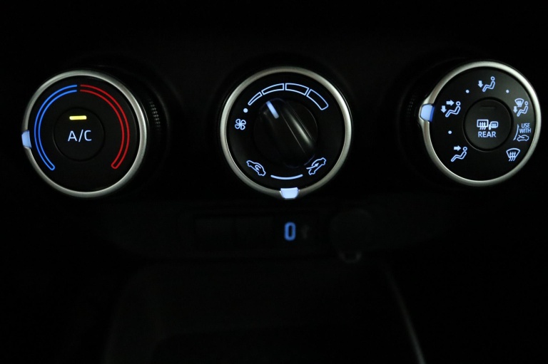 Toyota Aygo X - 1.0 VVT-i MT Play 7