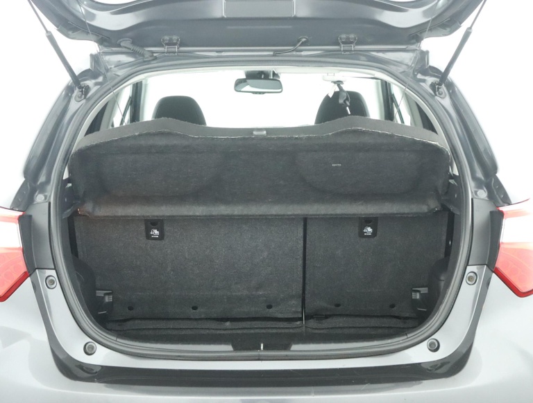 Toyota Yaris - 1.5 Hybrid Dynamic 23