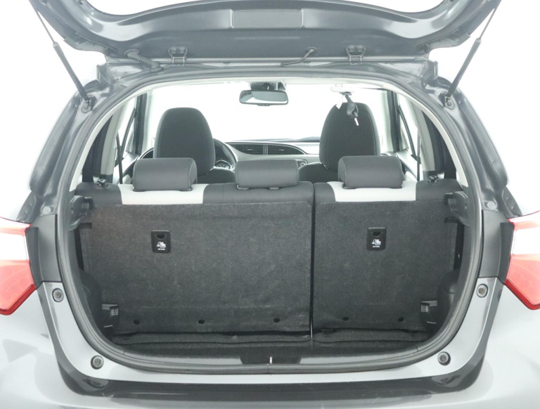 Toyota Yaris - 1.5 Hybrid Dynamic 24