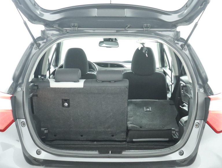 Toyota Yaris - 1.5 Hybrid Dynamic 25
