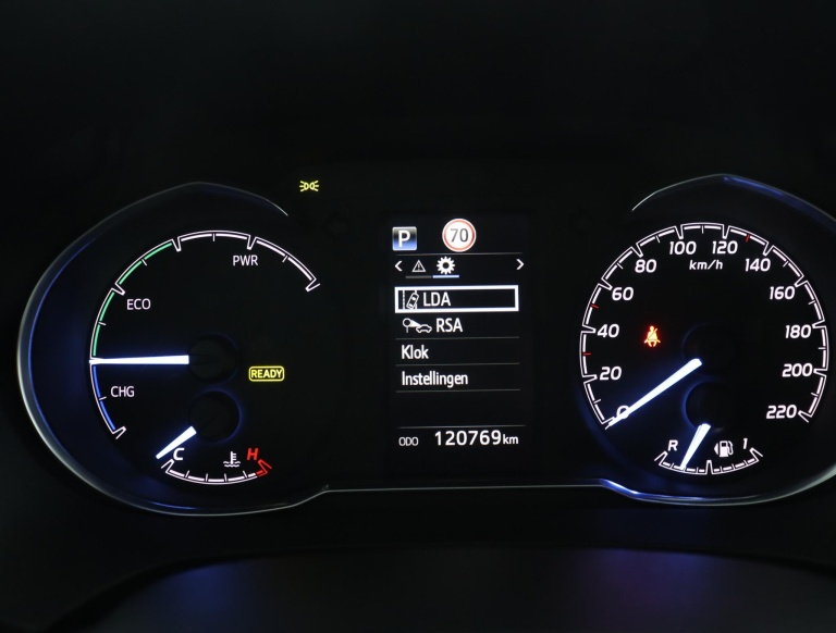 Toyota Yaris - 1.5 Hybrid Dynamic 51