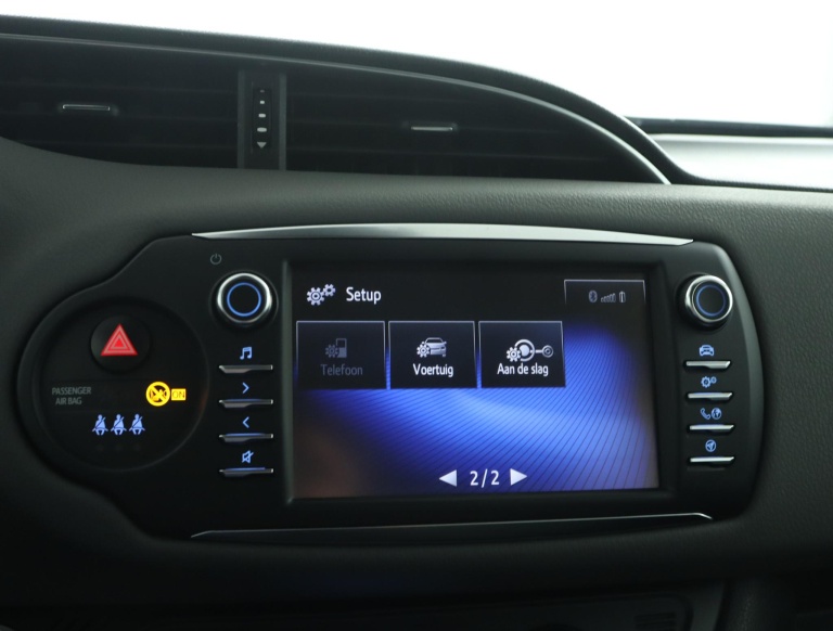 Toyota Yaris - 1.5 Hybrid Dynamic 57