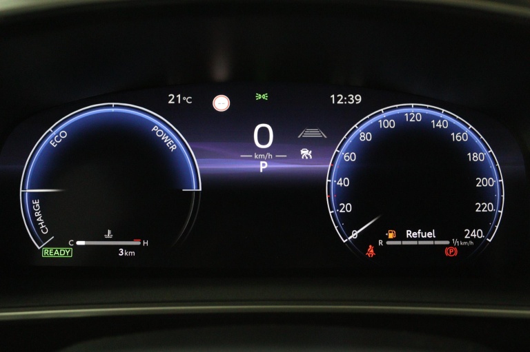 Toyota Corolla - Hybrid 180 Dynamic 18