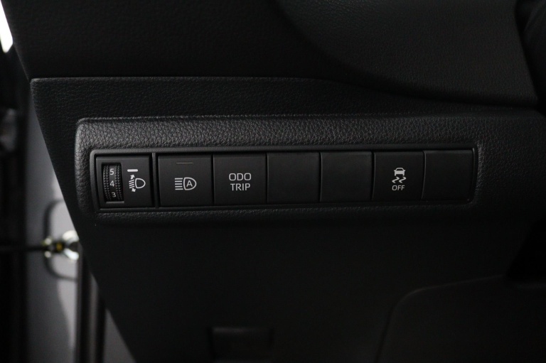 Toyota Corolla - Hybrid 180 Dynamic 31