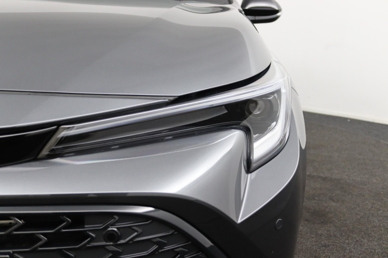 Toyota Corolla - Hybrid 180 Dynamic 36