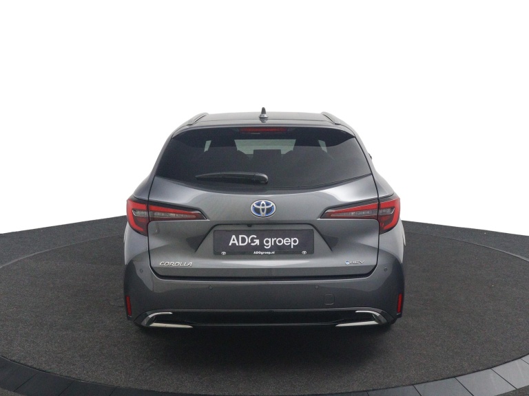 Toyota Corolla - Hybrid 180 Dynamic 8
