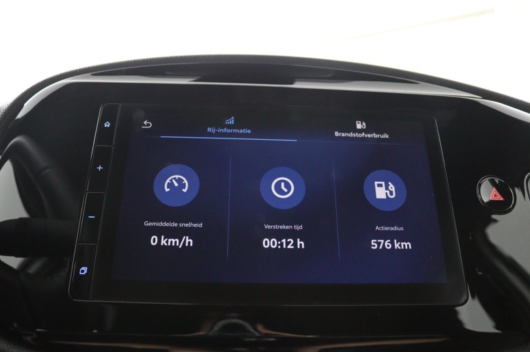 Toyota Aygo X - 1.0 VVT-i MT Play 13
