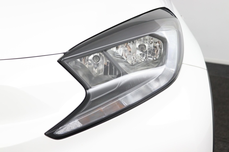Toyota Aygo X - 1.0 VVT-i MT Play 37