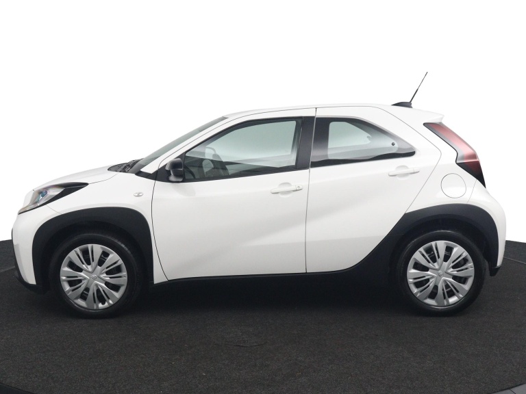 Toyota Aygo X - 1.0 VVT-i MT Play 5