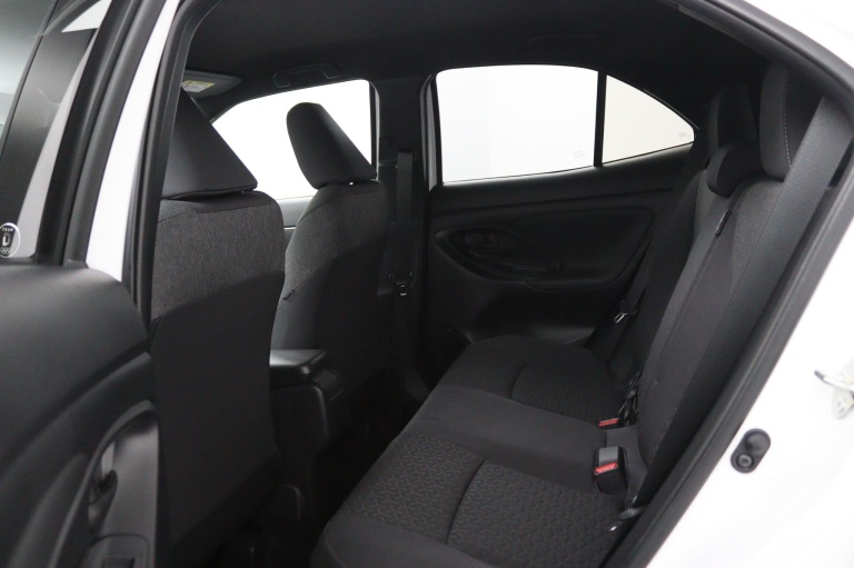 Toyota Yaris Cross - 1.5 Hybrid Dynamic 12